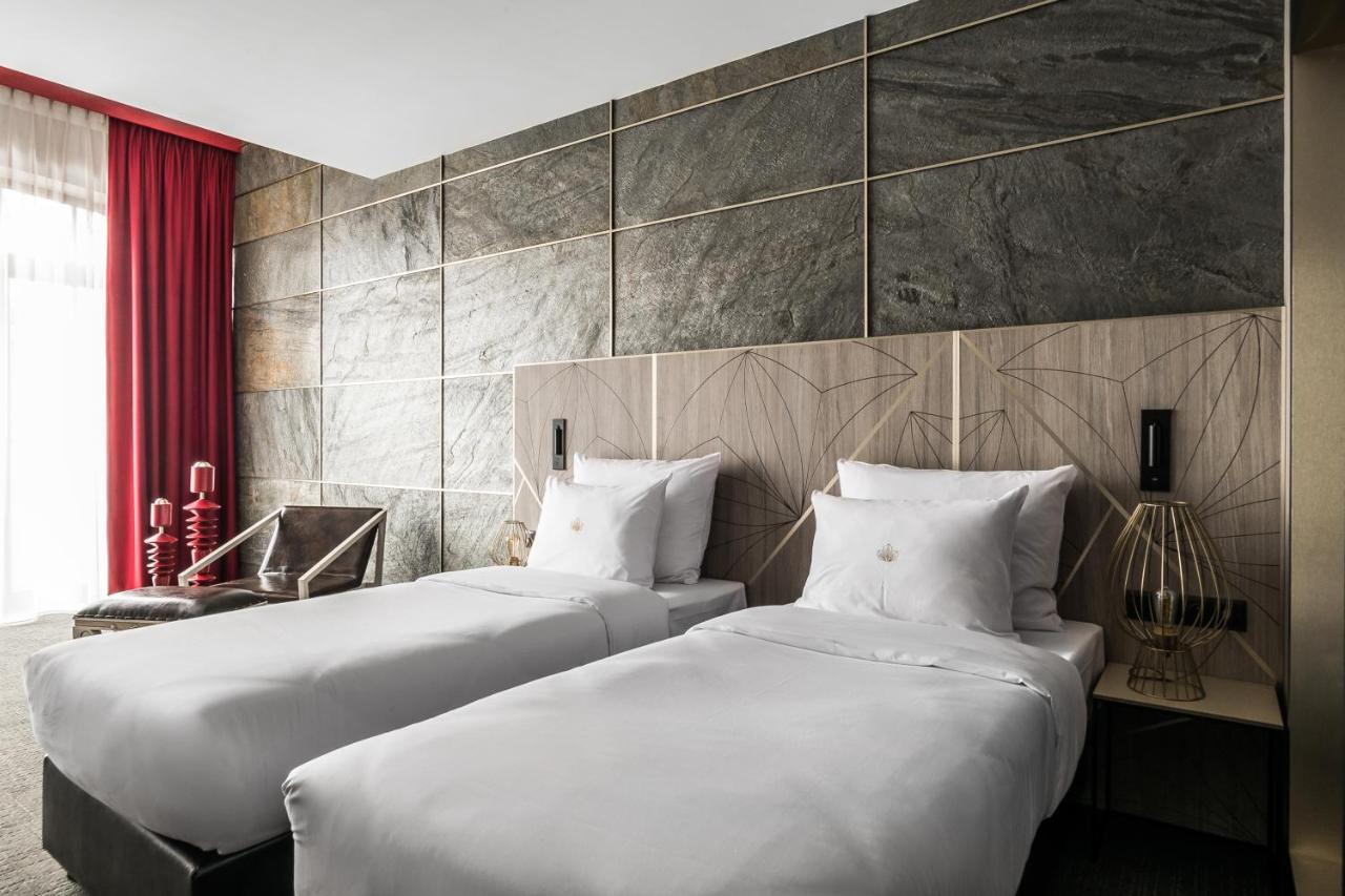 Nosalowy Park Hotel & Spa Zakopane Ngoại thất bức ảnh A room at the hotel
